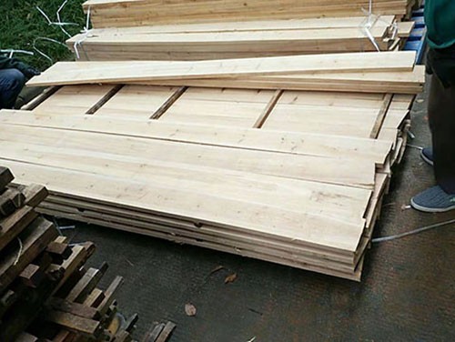 杉木板的強(qiáng)度表現(xiàn)如何